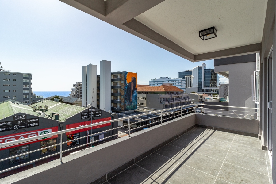 To Let 2 Bedroom Property for Rent in Sea Point Western Cape